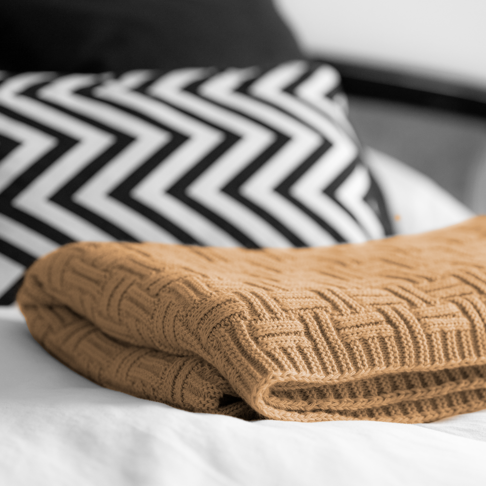 Knitted blanket | "H"Design. Both