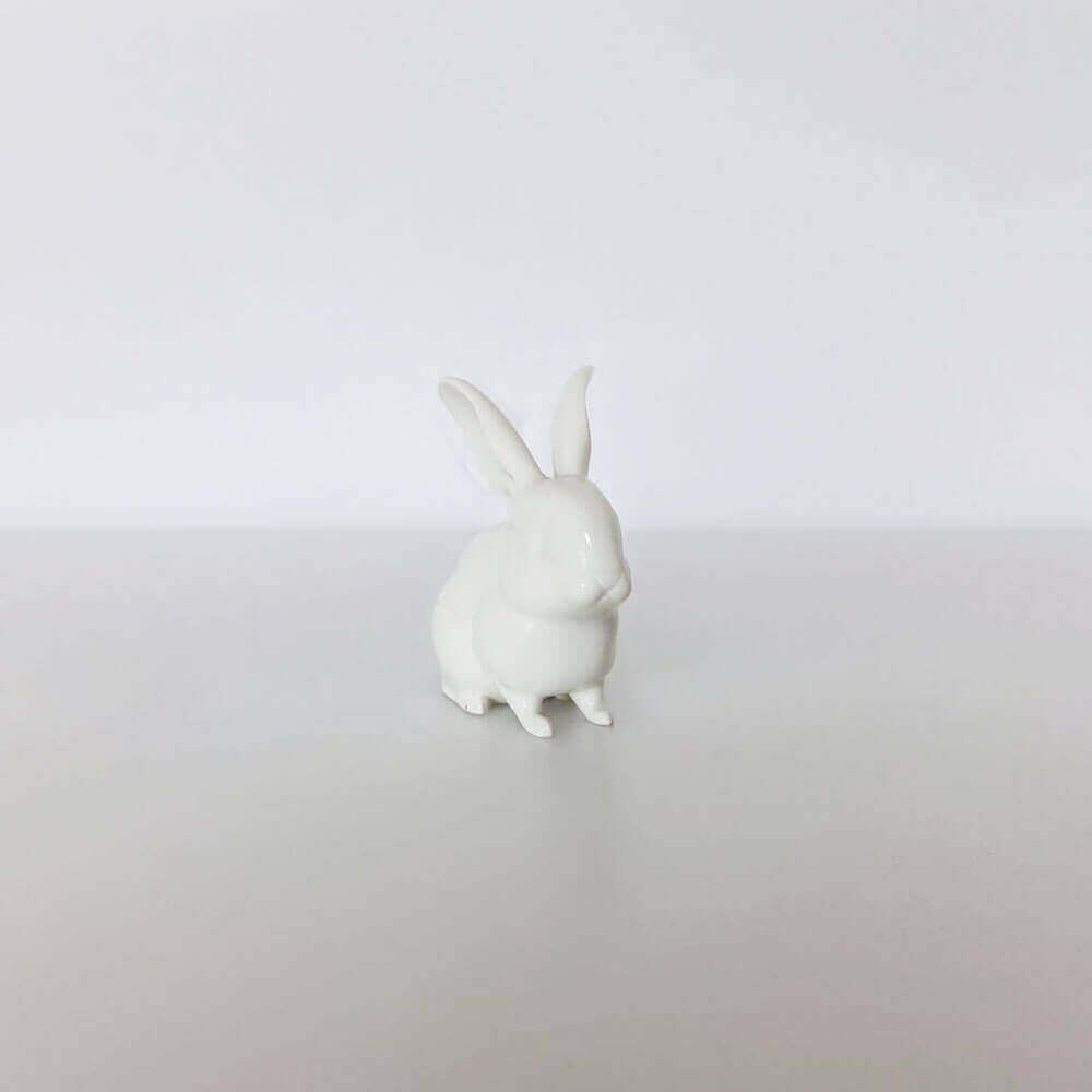 Preview: Porzellanfigur - HASE sitzend Weiss