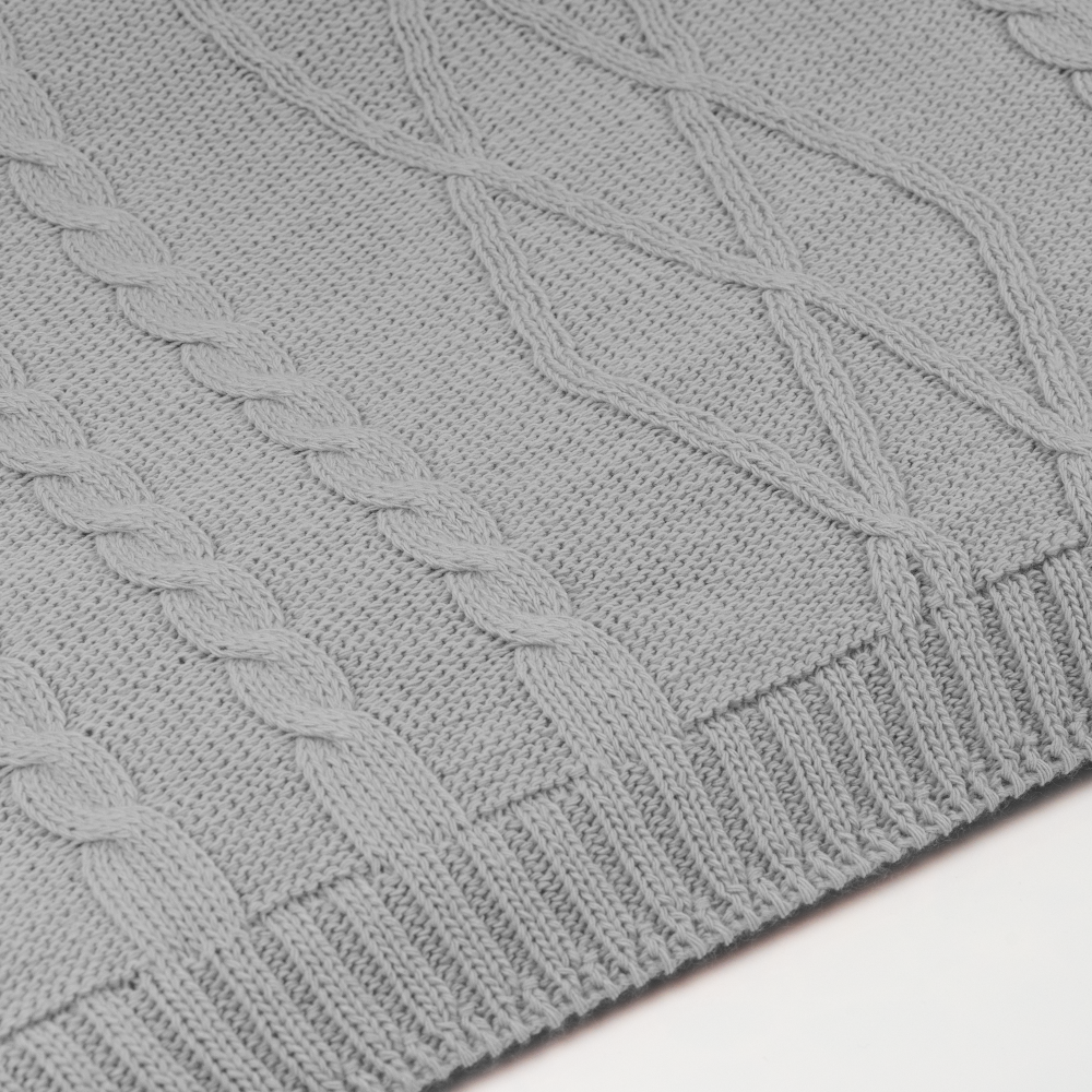 Knitted blanket | "3er"Design. Light gray