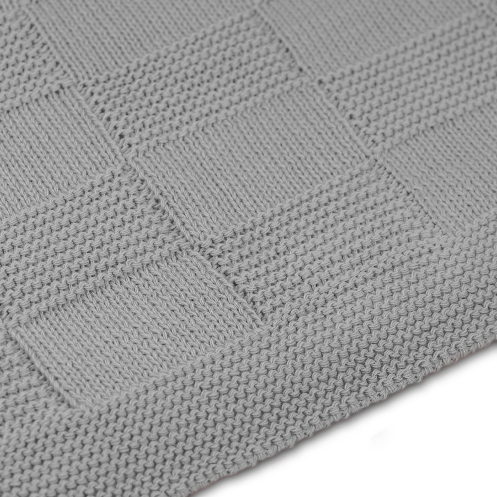 Knitted blanket | Checkered. Light gray