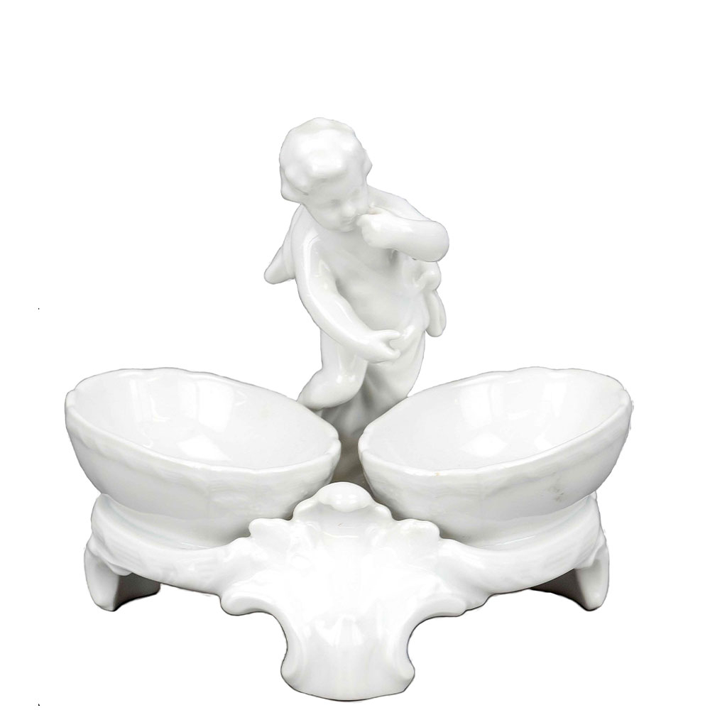 Porcelain figures - Playing Bear